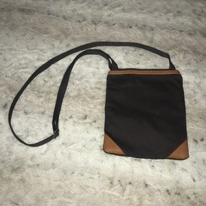 Thirty-one crossbody